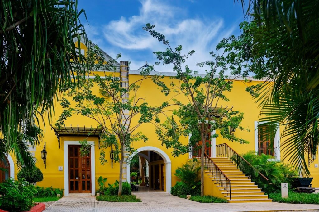 Haciendas de Yucatán: El Encanto de Xcanatún y Mucuyché