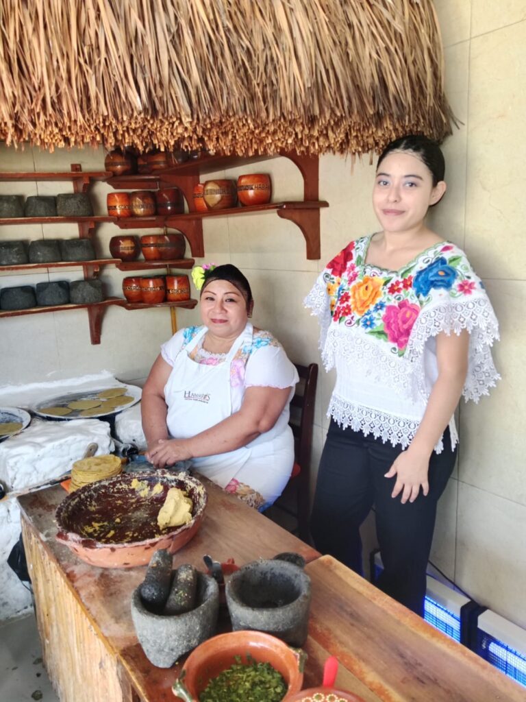 Antojitos Yucatecos, ¡para que se te haga agua la boca!